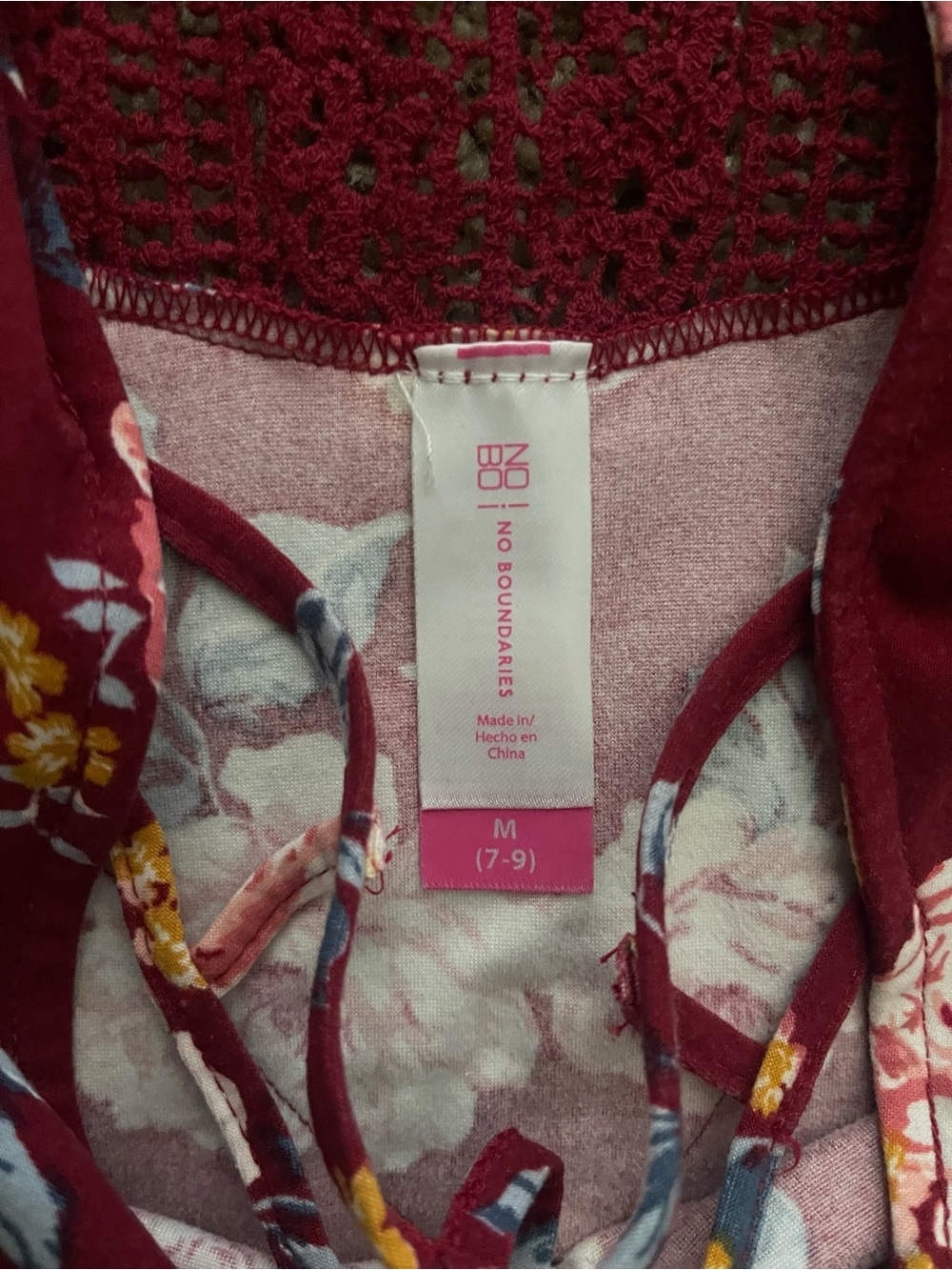 Burgundy Floral Crisscross Lace Back Top - Size Medium / Like New - Picture 3 of 5